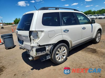 Trzecie zdjęcie samochodu z tyłu: 2011 SUBARU FORESTER LIMITED VIN:JF2SHAFC8BH723061 - miniatura