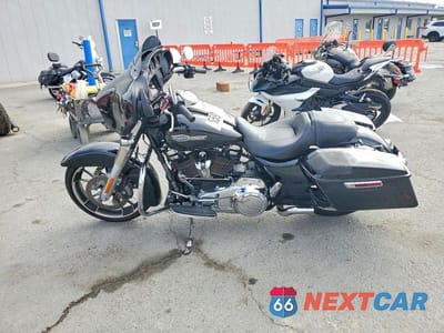 Trzecie zdjęcie samochodu z tyłu: 2023 HARLEY-DAVIDSON FLHX VIN:1HD1KBC26PB619268 - miniatura