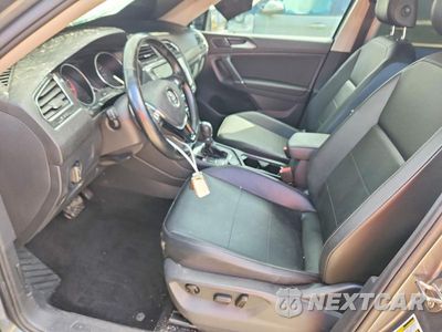 Zdjęcie 7 z 14 samochodu: 2018 VOLKSWAGEN TIGUAN SE VIN:3VV2B7AX7JM123673 - miniatura