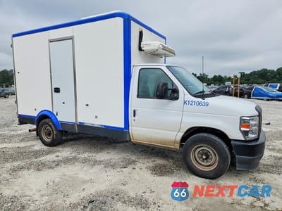 Czwarte zdjęcie samochodu z boku: 2024 FORD E350 REFRIGERATED BOX TRUCK VIN:1FDWE3FN2RDD04321 - miniatura