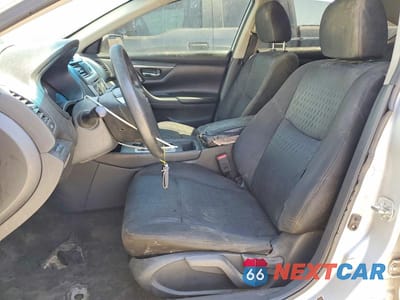 Zdjęcie 7 z 12 samochodu: 2016 NISSAN ALTIMA 2.5 S VIN:1N4AL3AP9GN348066 - miniatura