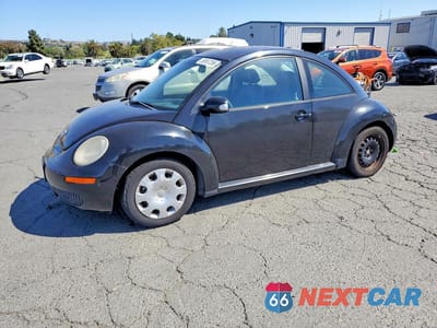 2010 VOLKSWAGEN NEW BEETLE 3VWPG3AG2AM015912 - główne zdjęcie licytacji z USA - miniatura