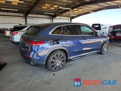 Trzecie zdjęcie samochodu z tyłu: 2024 MERCEDES-BENZ EQE SUV 350 4MATIC VIN:4JGGM1CB3RA058029 - miniatura