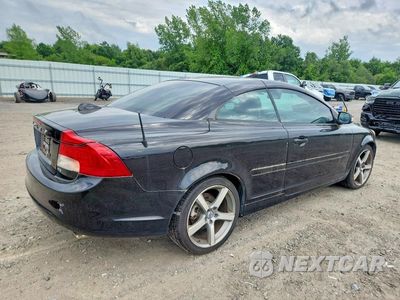 Trzecie zdjęcie samochodu z tyłu: 2011 VOLVO C70 T5 VIN:YV1672MC3BJ108190 - miniatura