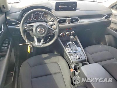 Zdjęcie 8 z 13 samochodu: 2025 MAZDA CX-5 VIN:JM3KFBAL0S0661789 - miniatura