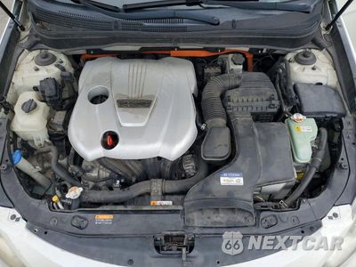 Zdjęcie 11 z 12 samochodu: 2013 HYUNDAI SONATA HYBRID VIN:KMHEC4A48DA050193 - miniatura