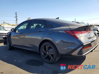 Drugie zdjęcie samochodu z przodu: 2026 HYUNDAI ELANTRA SEL SPORT VIN:KMHLM4DGXTU177616 - miniatura