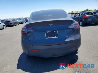 Zdjęcie 6 z 13 samochodu: 2022 TESLA MODEL Y VIN:7SAYGDEE9NF328488 - miniatura
