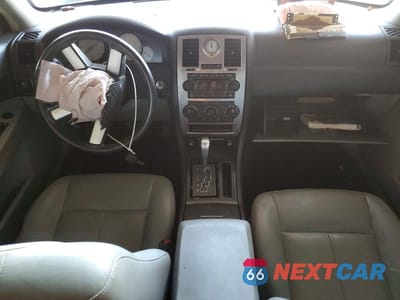 Zdjęcie 8 z 12 samochodu: 2007 CHRYSLER 300 TOURING VIN:2C3KA53G47H715918 - miniatura