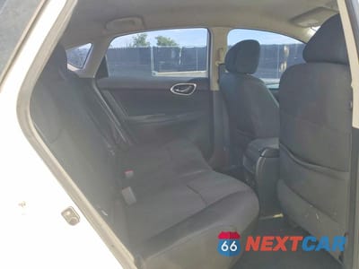 Zdjęcie 10 z 12 samochodu: 2018 NISSAN SENTRA SR VIN:3N1AB7AP5JY269995 - miniatura