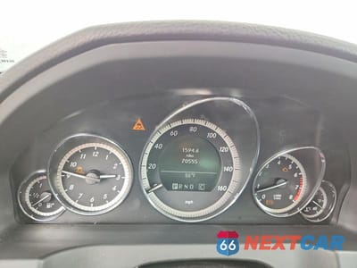 Zdjęcie 9 z 12 samochodu: 2010 MERCEDES-BENZ E 350 VIN:WDDKJ5GB1AF005450 - miniatura