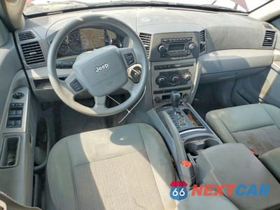 Zdjęcie 8 z 12 samochodu: 2007 JEEP GRAND CHEROKEE LAREDO/COLUMBIA/FREEDOM VIN:1J8GR48K07C577288 - miniatura