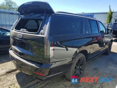 Trzecie zdjęcie samochodu z tyłu: 2025 CADILLAC ESCALADE ESV SPORT PLATINUM VIN:1GYS9RRL7SR270819 - miniatura