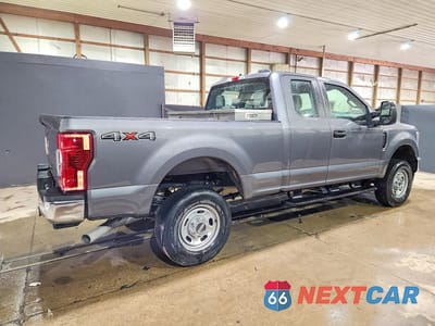 Trzecie zdjęcie samochodu z tyłu: 2021 FORD F250 SUPER DUTY VIN:1FT7X2B69MEE13275 - miniatura