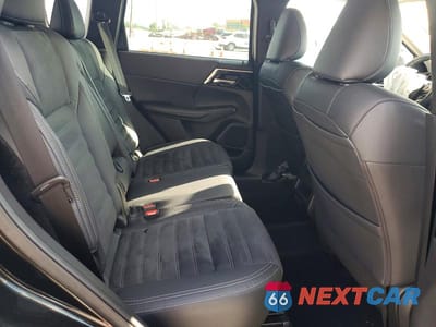 Zdjęcie 11 z 13 samochodu: 2022 MITSUBISHI OUTLANDER SE VIN:JA4J3UA86NZ014084 - miniatura