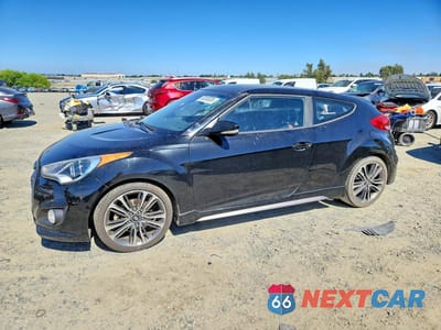 2016 HYUNDAI VELOSTER TURBO KMHTC6AE8GU292772 - główne zdjęcie licytacji z USA - miniatura