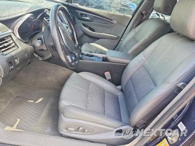 Zdjęcie 7 z 13 samochodu: 2018 CHEVROLET IMPALA LT VIN:2G1105S34J9133398 - miniatura