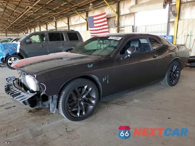 2014 DODGE CHALLENGER SXT 2C3CDYAG3EH294996 - główne zdjęcie licytacji z USA - miniatura