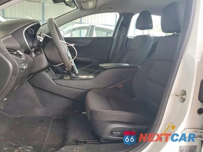 Zdjęcie 7 z 12 samochodu: 2023 CHEVROLET MALIBU LS VIN:1G1ZB5ST8PF115029 - miniatura