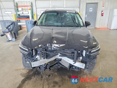 Piąte zdjęcie samochodu w środku: 2025 GENESIS GV70 2.5T STANDARD VIN:5NMMADTB9SH028093 - miniatura