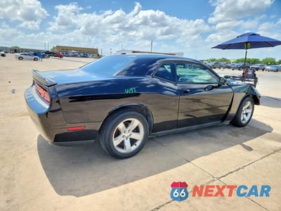 Trzecie zdjęcie samochodu z tyłu: 2012 DODGE CHALLENGER SXT VIN:2C3CDYAG7CH157606 - miniatura