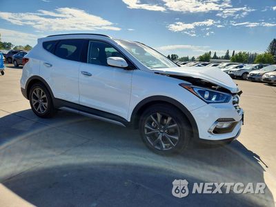 Czwarte zdjęcie samochodu z boku: 2017 HYUNDAI SANTA FE SPORT 2.0T ULTIMATE VIN:5XYZWDLAXHG460774 - miniatura