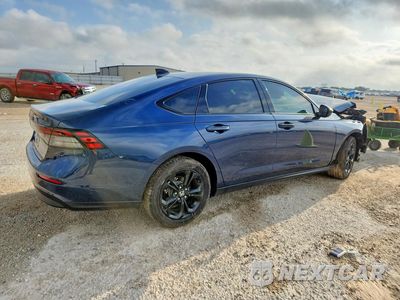 Trzecie zdjęcie samochodu z tyłu: 2025 HONDA ACCORD SE VIN:1HGCY1F44SA082822 - miniatura