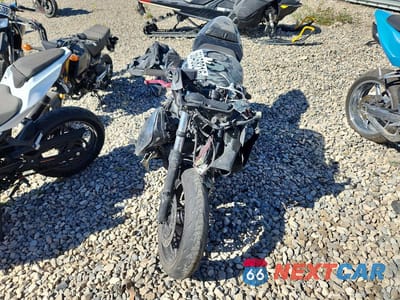 Drugie zdjęcie samochodu z przodu: 2004 HONDA CBR600 F4 VIN:JH2PC35034M501499 - miniatura