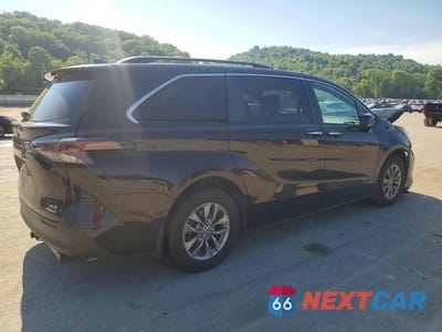 Trzecie zdjęcie samochodu z tyłu: 2023 TOYOTA SIENNA XLE VIN:5TDYSKFC8PS077412 - miniatura