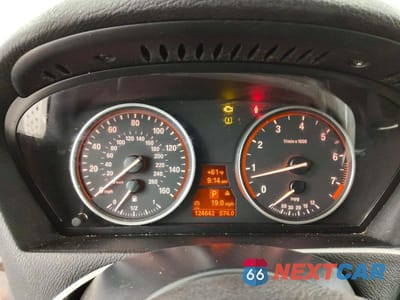 Zdjęcie 9 z 13 samochodu: 2012 BMW X5 XDRIVE35I VIN:5UXZV4C5XCL766455 - miniatura