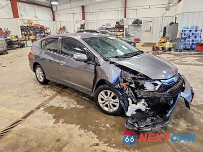 Czwarte zdjęcie samochodu z boku: 2013 HONDA INSIGHT EX VIN:JHMZE2H71DS004900 - miniatura
