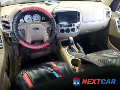 Zdjęcie 8 z 12 samochodu: 2007 FORD ESCAPE XLT VIN:1FMYU03137KA10625 - miniatura