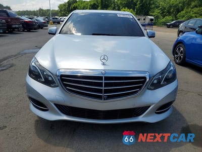 Piąte zdjęcie samochodu w środku: 2014 MERCEDES-BENZ E 350 4MATIC VIN:WDDHF8JB3EA972487 - miniatura