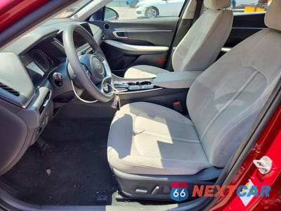 Zdjęcie 7 z 12 samochodu: 2023 HYUNDAI SONATA SEL VIN:KMHL64JA5PA318349 - miniatura