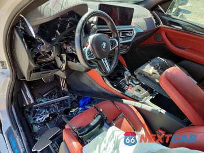 Zdjęcie 8 z 14 samochodu: 2024 BMW X4 M VIN:5YM23EC01R9U35960 - miniatura