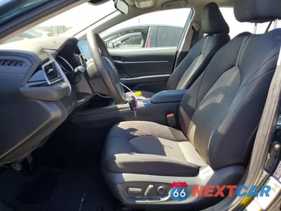 Zdjęcie 7 z 12 samochodu: 2021 TOYOTA CAMRY LE VIN:4T1C11AKXMU576141 - miniatura