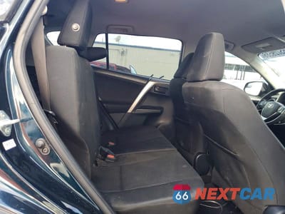 Zdjęcie 11 z 13 samochodu: 2018 TOYOTA RAV4 LE VIN:JTMZFREV5JJ168386 - miniatura