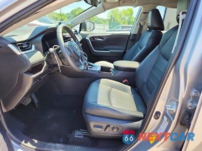 Zdjęcie 7 z 14 samochodu: 2025 TOYOTA RAV4 LIMITED VIN:4T3D6RFV1SU177789 - miniatura