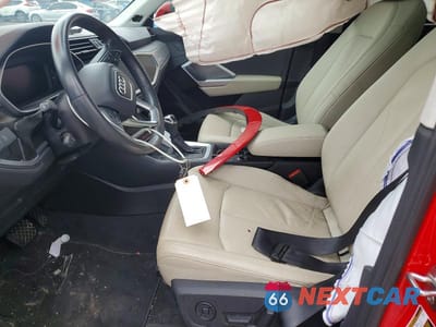 Zdjęcie 7 z 13 samochodu: 2020 AUDI Q3 PREMIUM PLUS S-LINE VIN:WA1EECF30L1041828 - miniatura