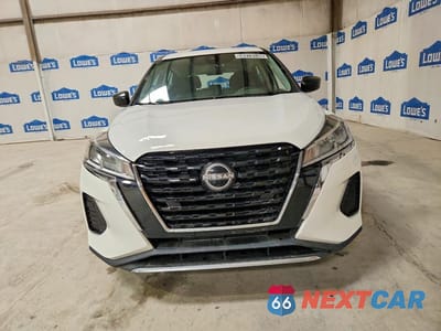 Piąte zdjęcie samochodu w środku: 2022 NISSAN KICKS S VIN:3N1CP5BV3NL489778 - miniatura