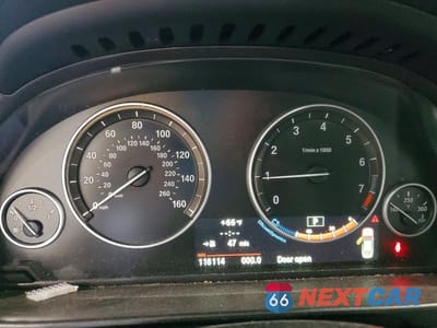 Zdjęcie 9 z 12 samochodu: 2013 BMW 535 XI VIN:WBAFU7C5XDDU72670 - miniatura