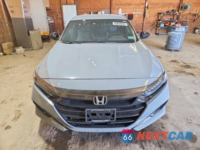 Piąte zdjęcie samochodu w środku: 2022 HONDA ACCORD SPORT VIN:1HGCV1F36NA018804 - miniatura