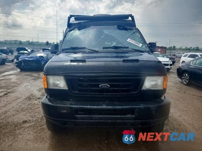 Piąte zdjęcie samochodu w środku: 2003 FORD ECONOLINE E350 SUPER DUTY VAN VIN:1FDSE34S23HA83598 - miniatura