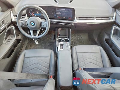 Zdjęcie 8 z 13 samochodu: 2024 BMW X1 XDRIVE28I VIN:WBX73EF02R5Y50256 - miniatura