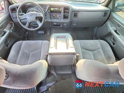 Zdjęcie 8 z 12 samochodu: 2007 GMC NEW SIERRA K1500 VIN:2GTEK13V271102024 - miniatura