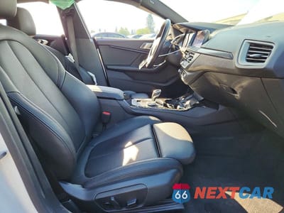 Zdjęcie 7 z 12 samochodu: 2021 BMW 228XI VIN:WBA73AK08M7H36027 - miniatura
