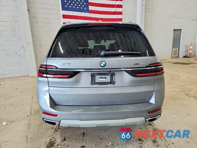 Zdjęcie 6 z 13 samochodu: 2025 BMW X7 XDRIVE40I VIN:5UX23EM02S9Z25917 - miniatura