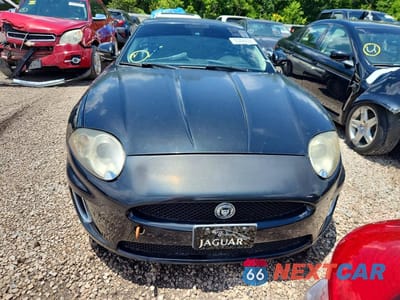 Piąte zdjęcie samochodu w środku: 2010 JAGUAR XK PORTFOLIO VIN:SAJWA4FB1ALB37296 - miniatura