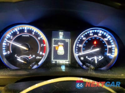 Zdjęcie 9 z 13 samochodu: 2015 TOYOTA HIGHLANDER XLE VIN:5TDJKRFH7FS201576 - miniatura
