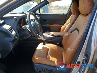 Zdjęcie 7 z 14 samochodu: 2021 LEXUS UX 250H VIN:JTHX9JBH7M2052926 - miniatura